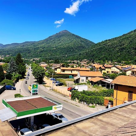 Rentugoo Cuveglio-Lago Maggiore Canonica  Екстер'єр фото
