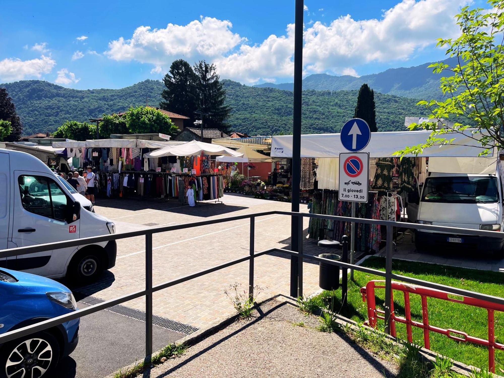 Rentugoo Cuveglio-Lago Maggiore Canonica  Екстер'єр фото